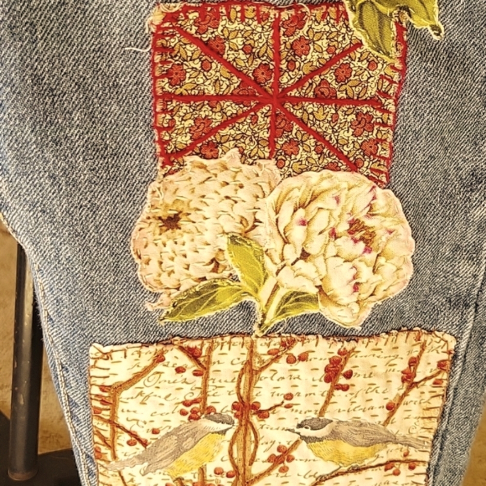 HAND CRAFTED Jeans UPCYCLED Blue Denim Patchwork Bird Floral Applique Size 10 - Picture 15 of 17